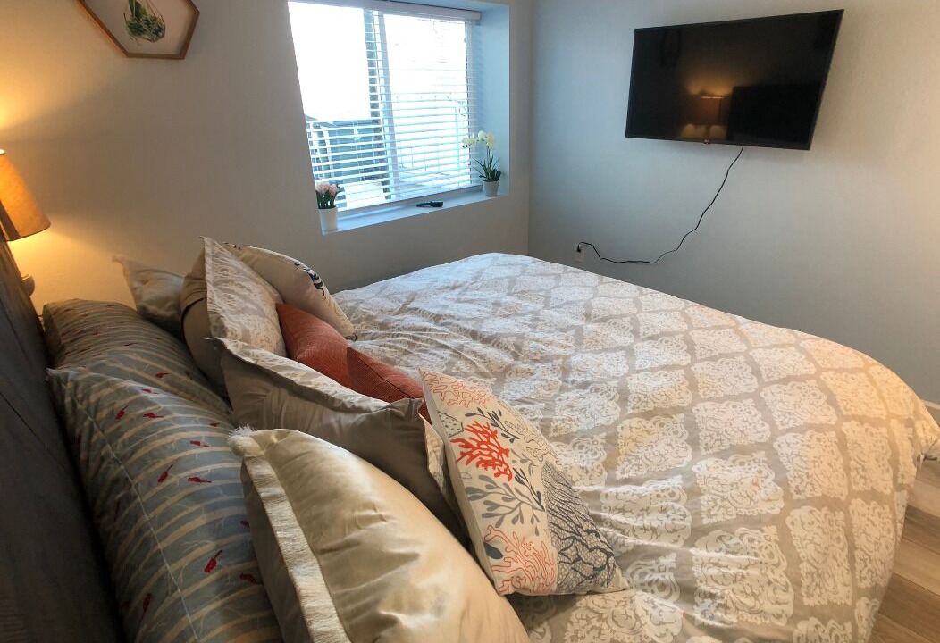 Photo of Bedroom in East San Mateo