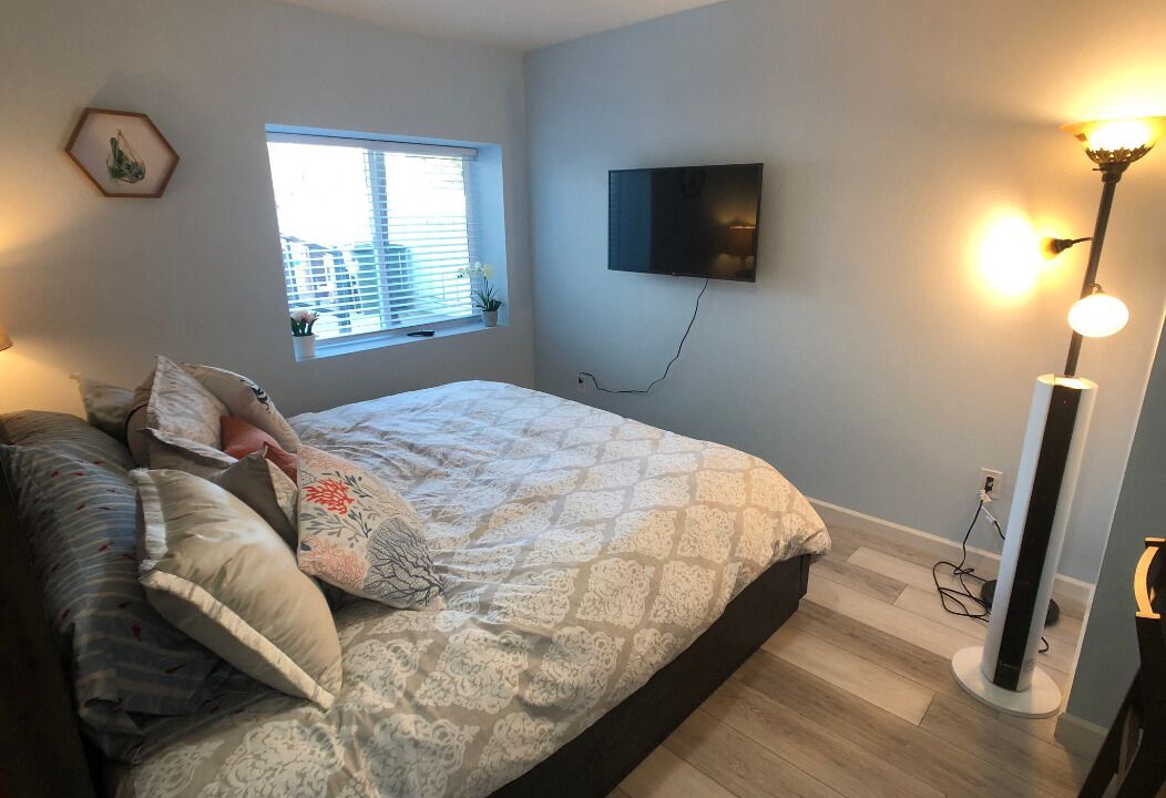 Photo of Bedroom in East San Mateo