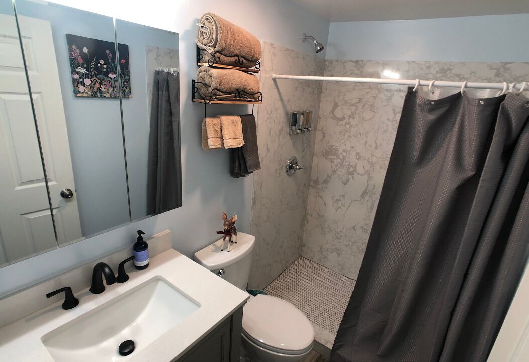 Photo of Bathroom in East San Mateo