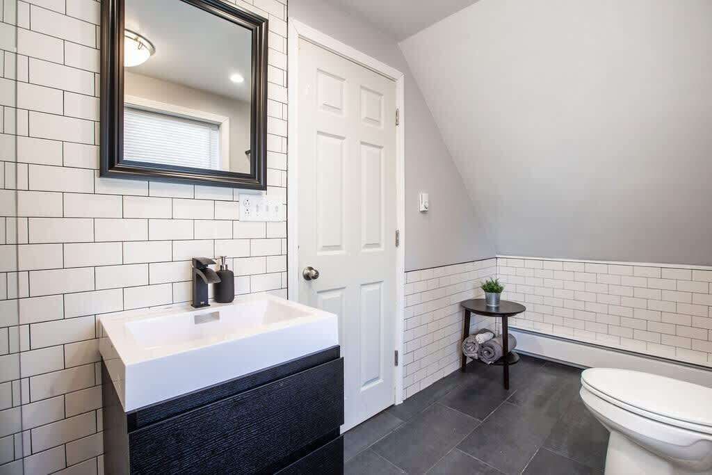 Photo of Bathroom in East Irondequoit