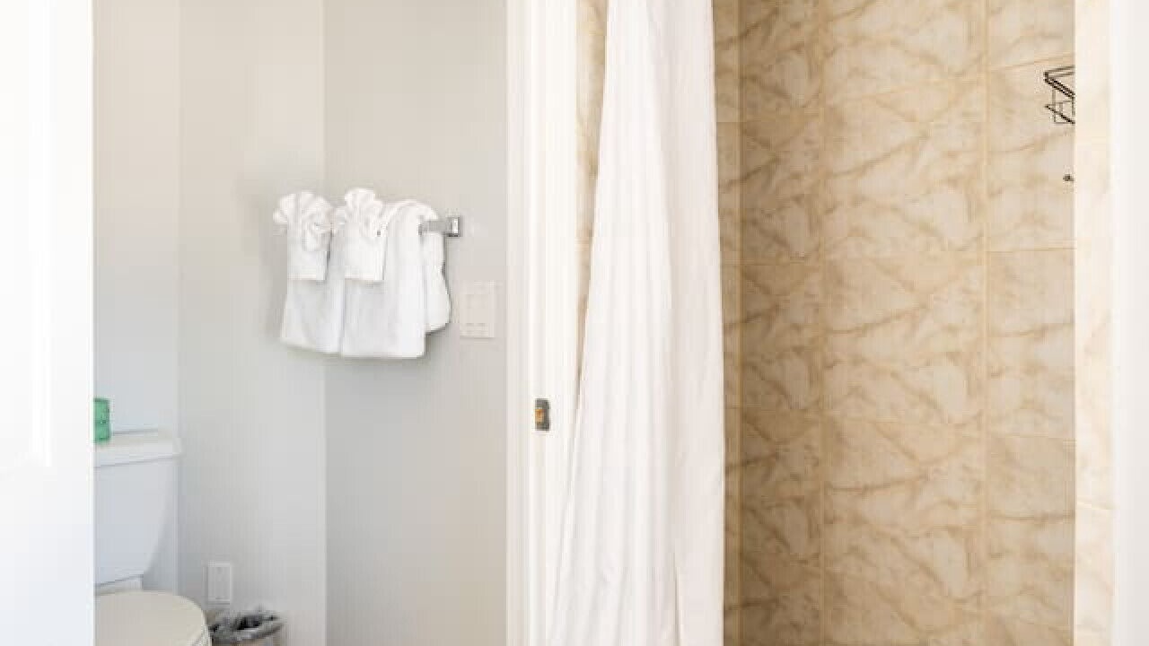 Photo of Bathroom in Sugarloaf Key