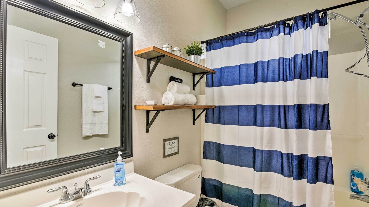 Photo of Bathroom in Terramar Beach