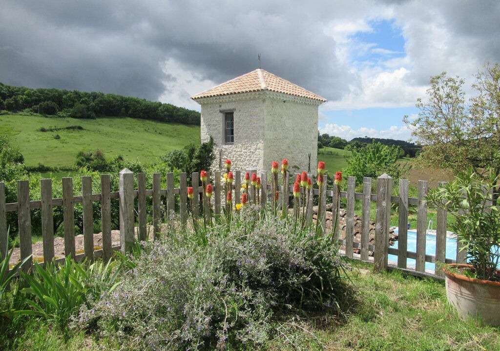 Photo of Outdoor in Beauville