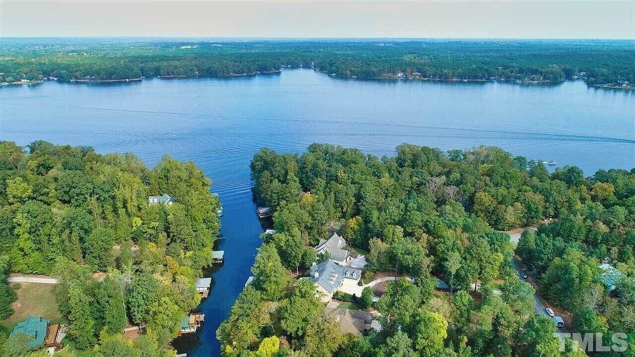 Photo of Outdoor in Olde Ferry Estates