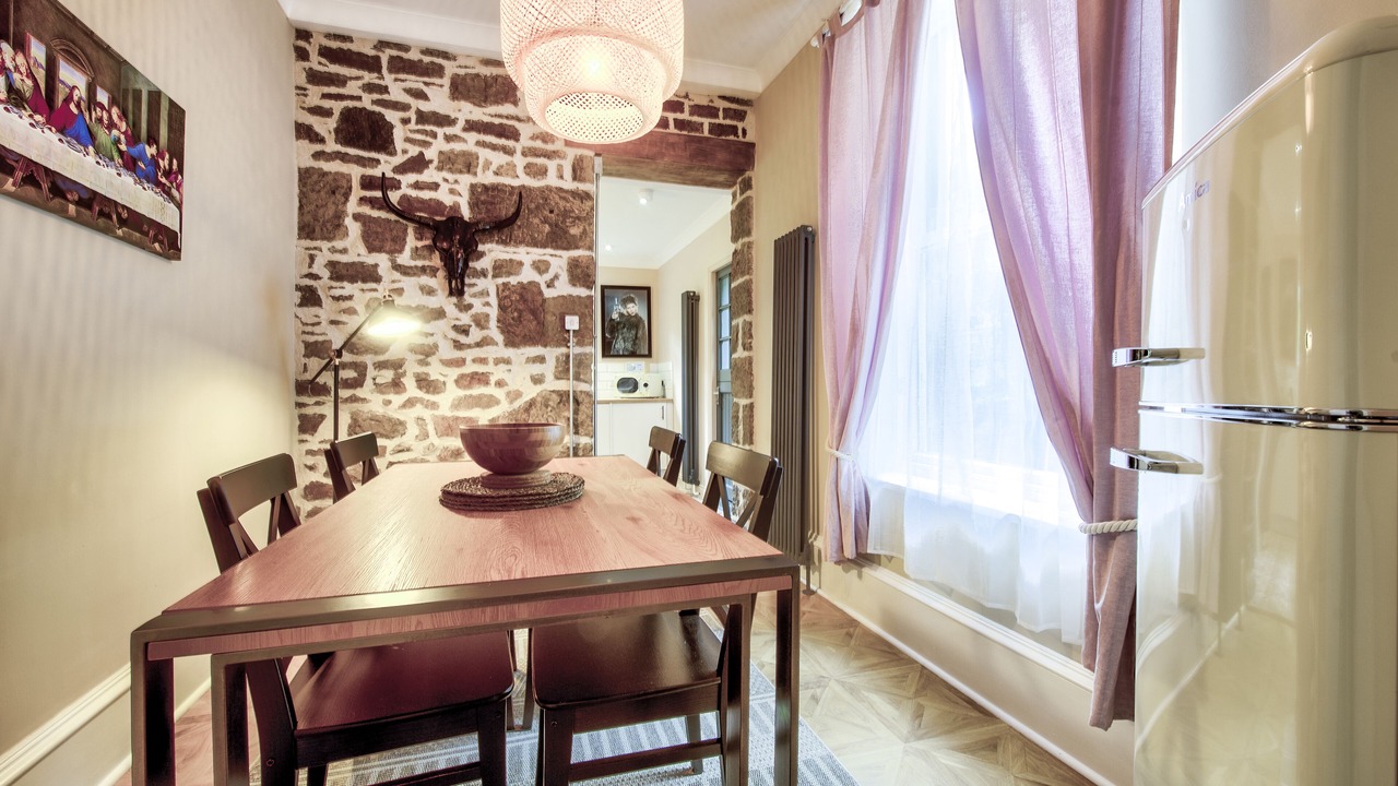 Photo of Others in Glasgow Westend