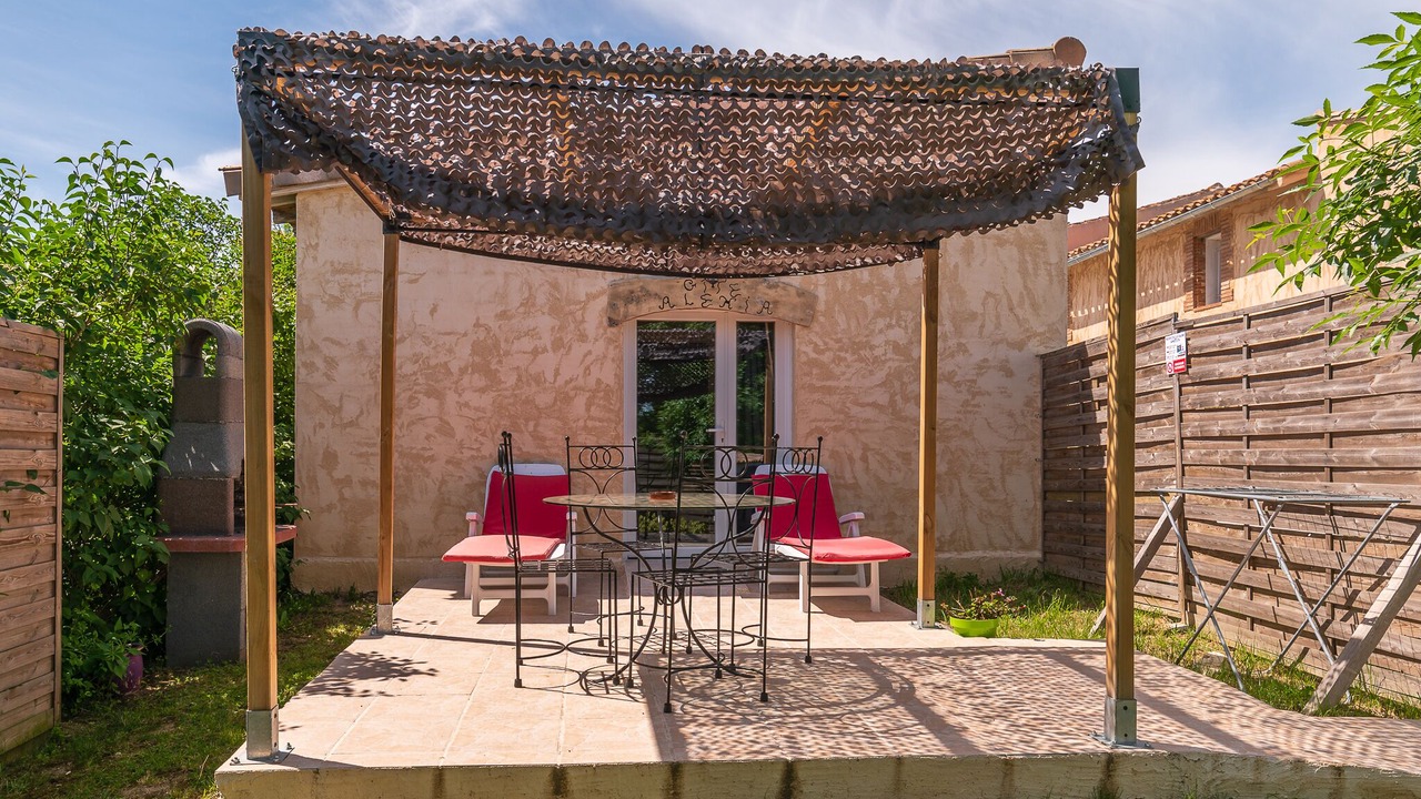 Photo of Outdoor in Beauteville