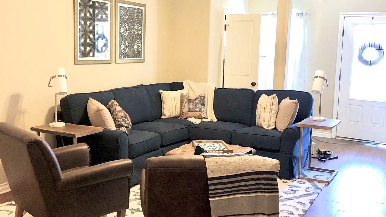 Photo of Livingroom in Harvey Hillsides