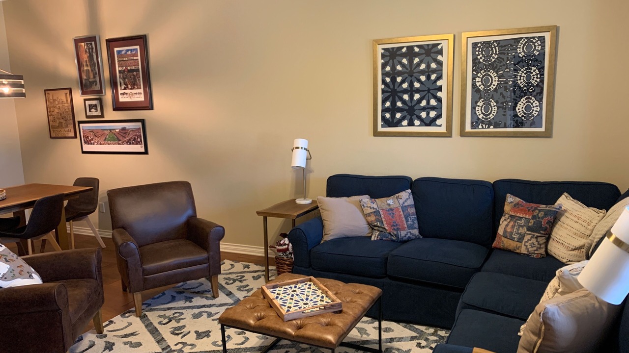 Photo of Livingroom in Harvey Hillsides