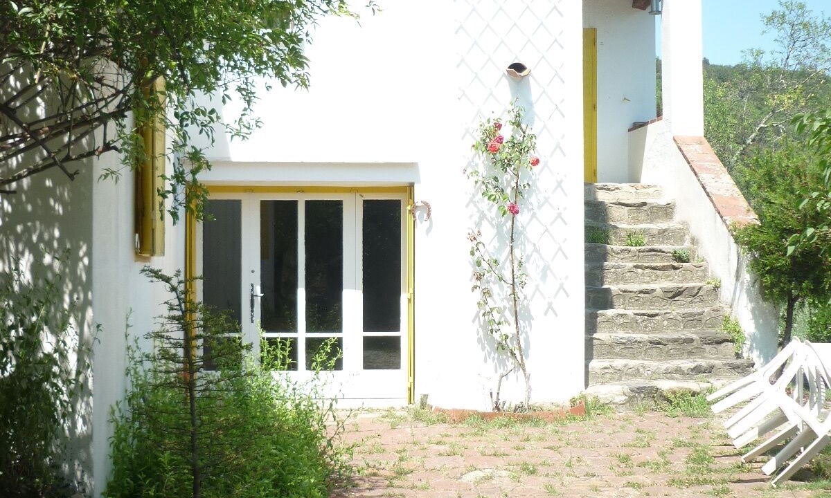Photo of Outdoor in Reynes