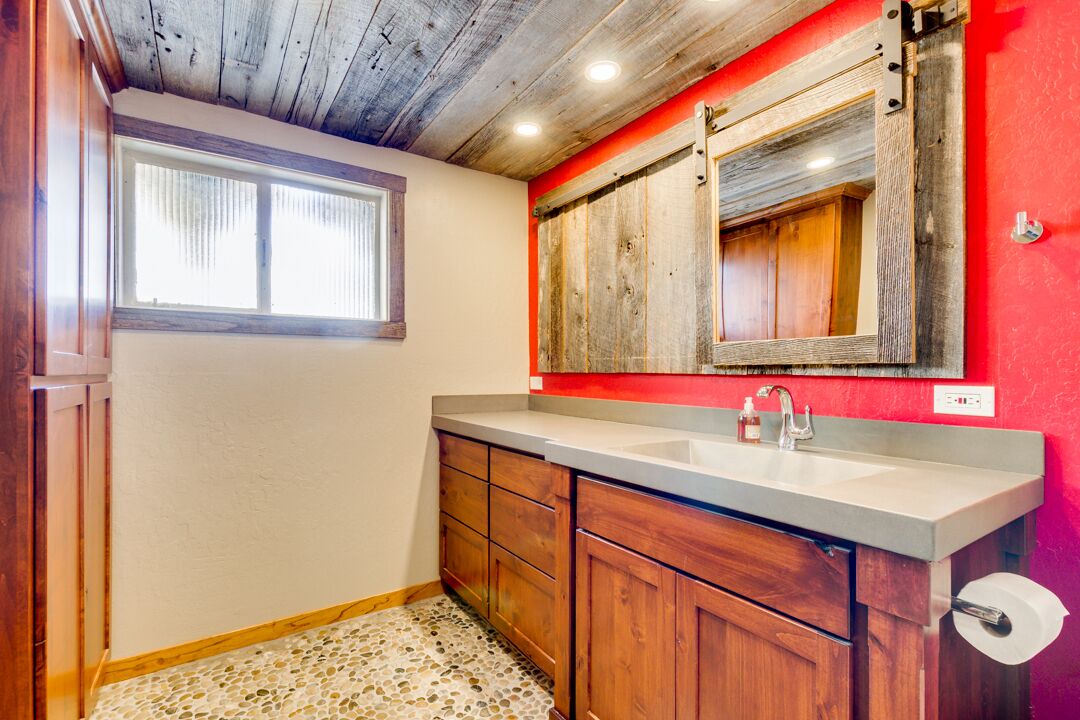 Photo of Bathroom in Central Scottsdale