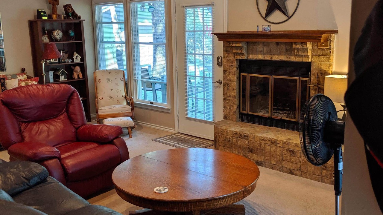 Photo of Livingroom in Tool