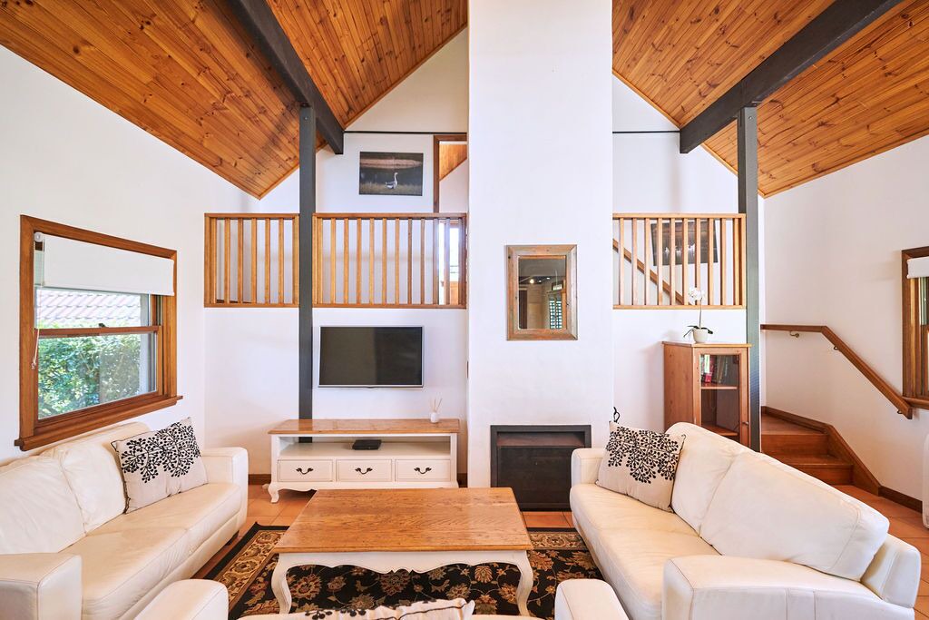 Photo of Livingroom in Lovedale