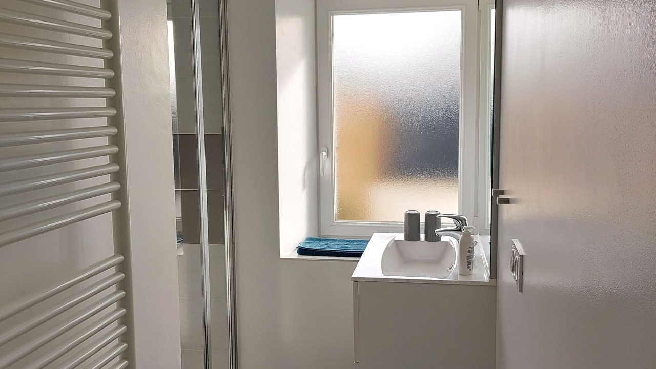 Photo of Bathroom in Tregunc