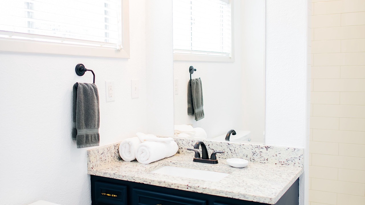 Photo of Bathroom in Enchanted Oaks
