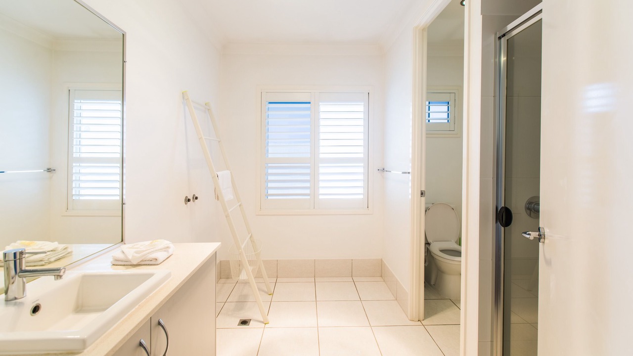 Photo of Bathroom in Biggera Waters