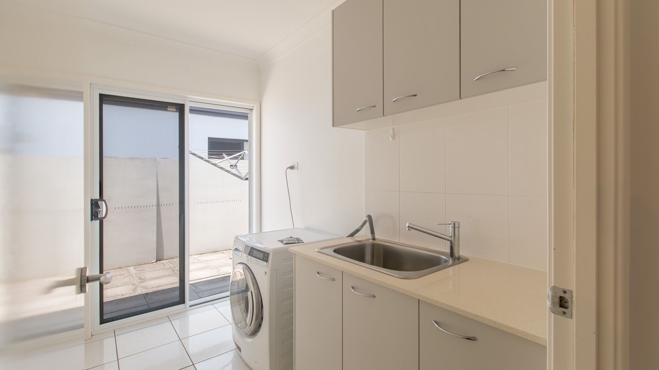 Photo of Others in Biggera Waters