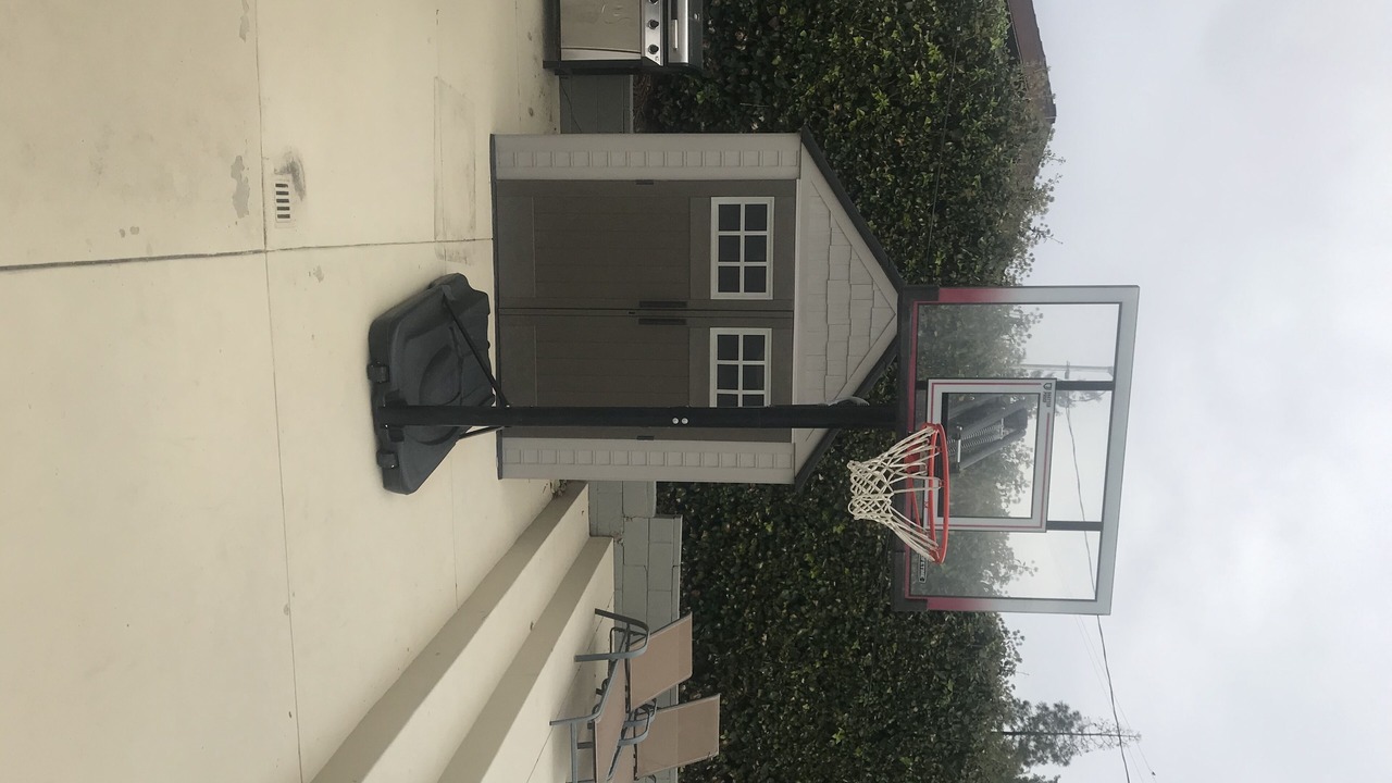 Photo of Kitchen in Canoga Park