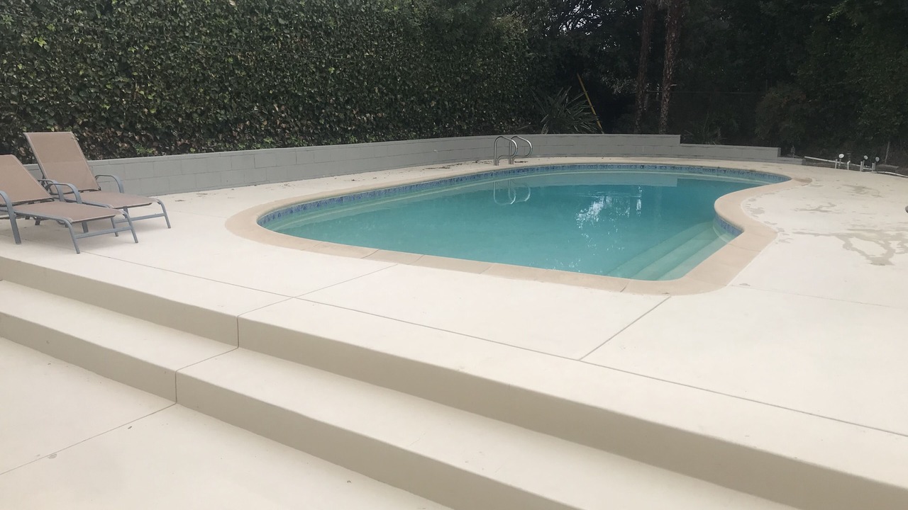 Photo of Outdoor in Canoga Park