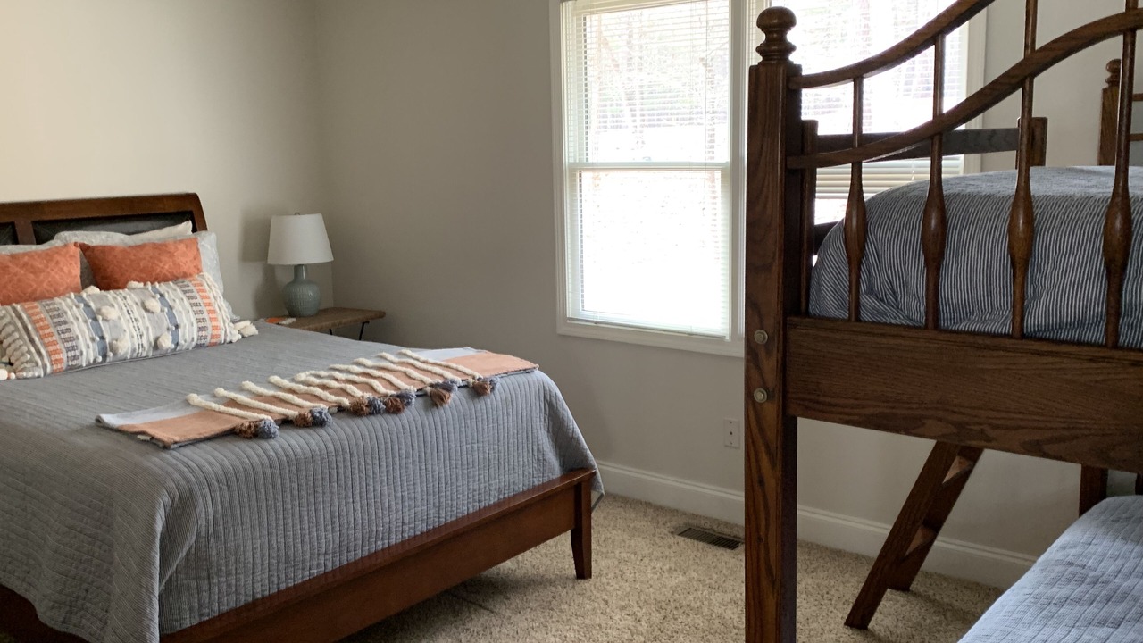Photo of Bedroom in Eatonton