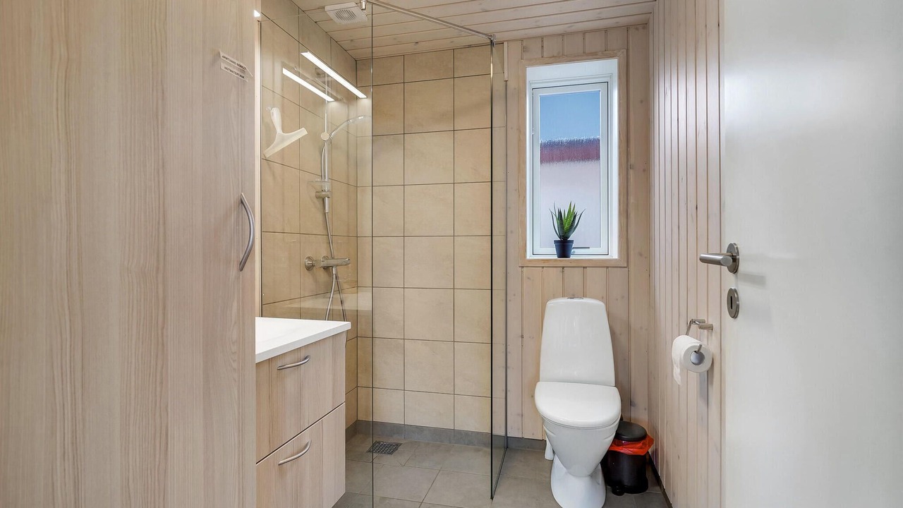 Photo of Bathroom in Faaborg