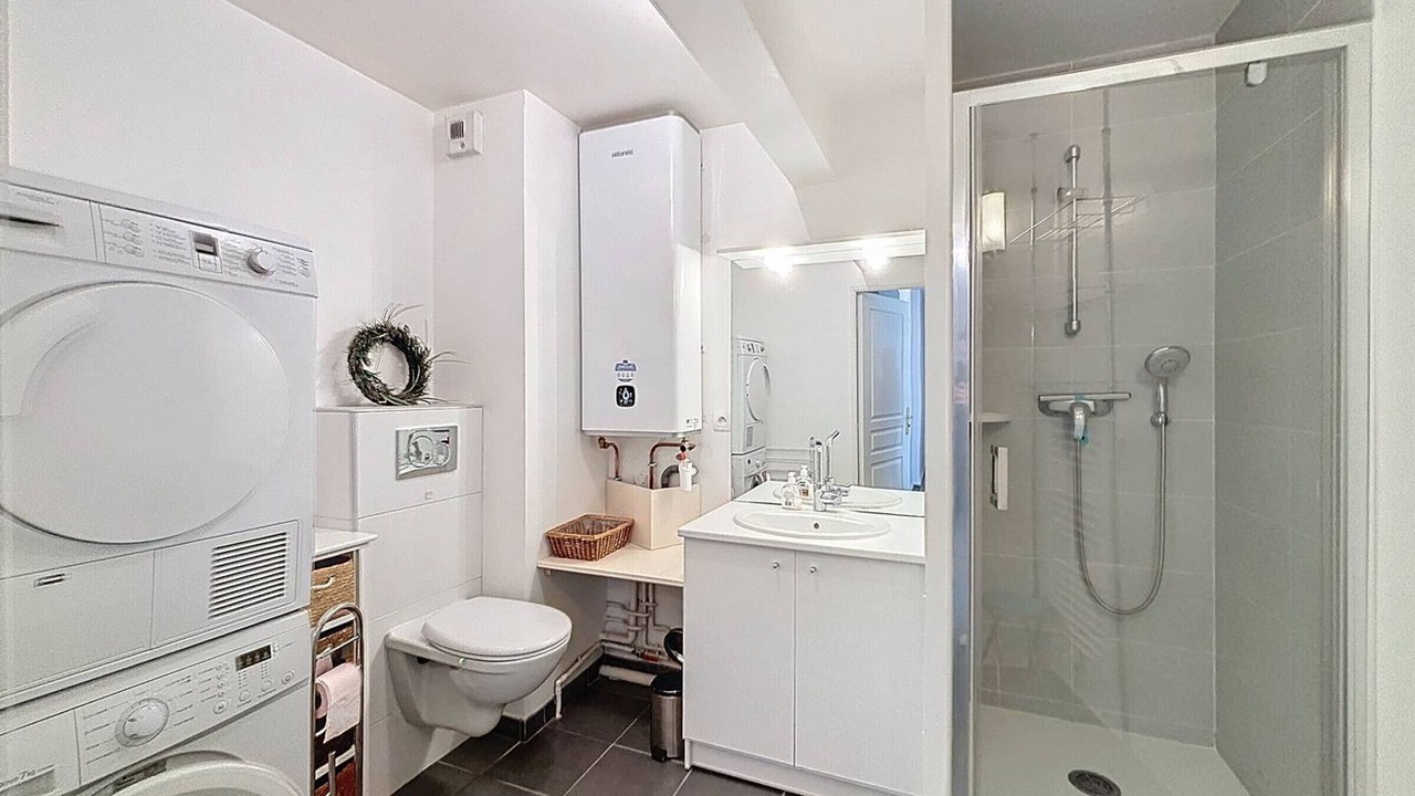 Photo of Bathroom in Merville-Franceville-Plage