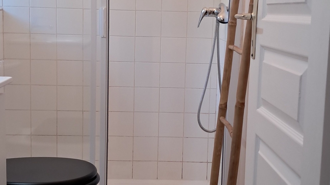 Photo of Bathroom in Saint-Jean-du-Gard