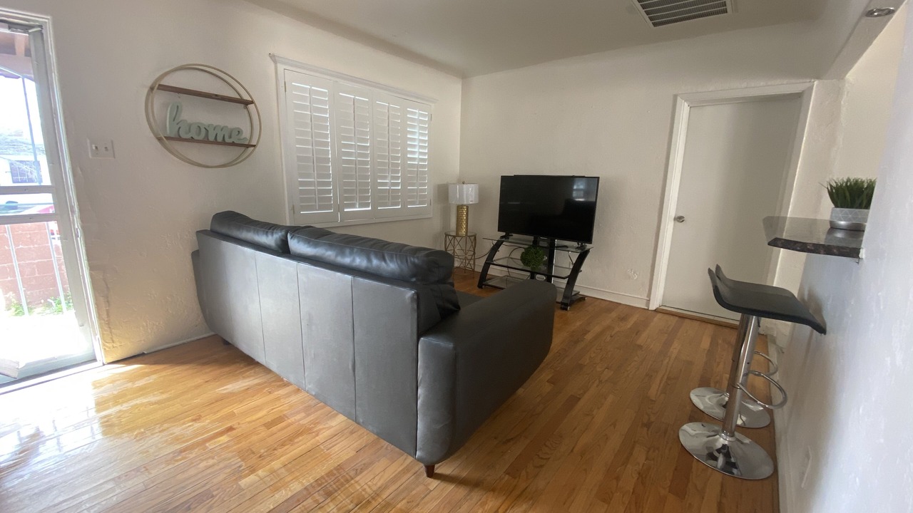 Photo of Livingroom in Pershing - Government Hill