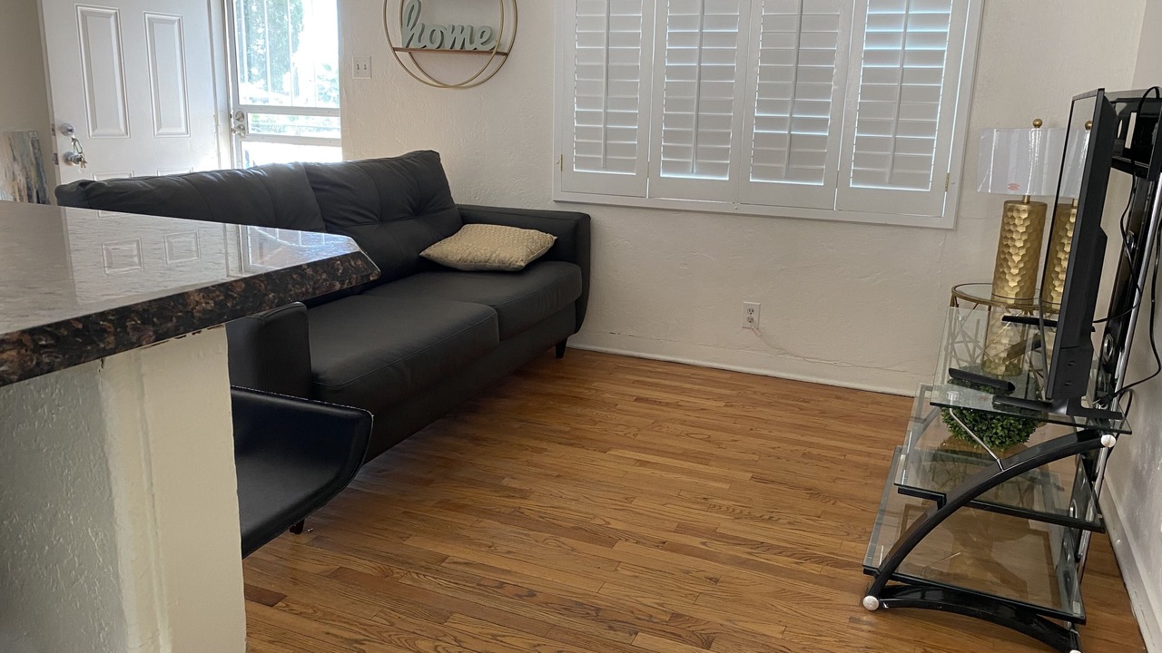 Photo of Livingroom in Pershing - Government Hill