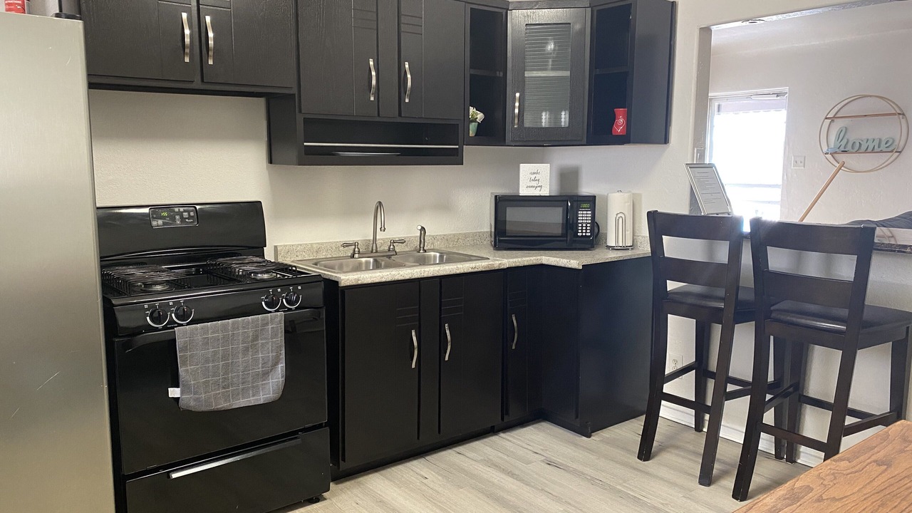 Photo of Kitchen in Pershing - Government Hill