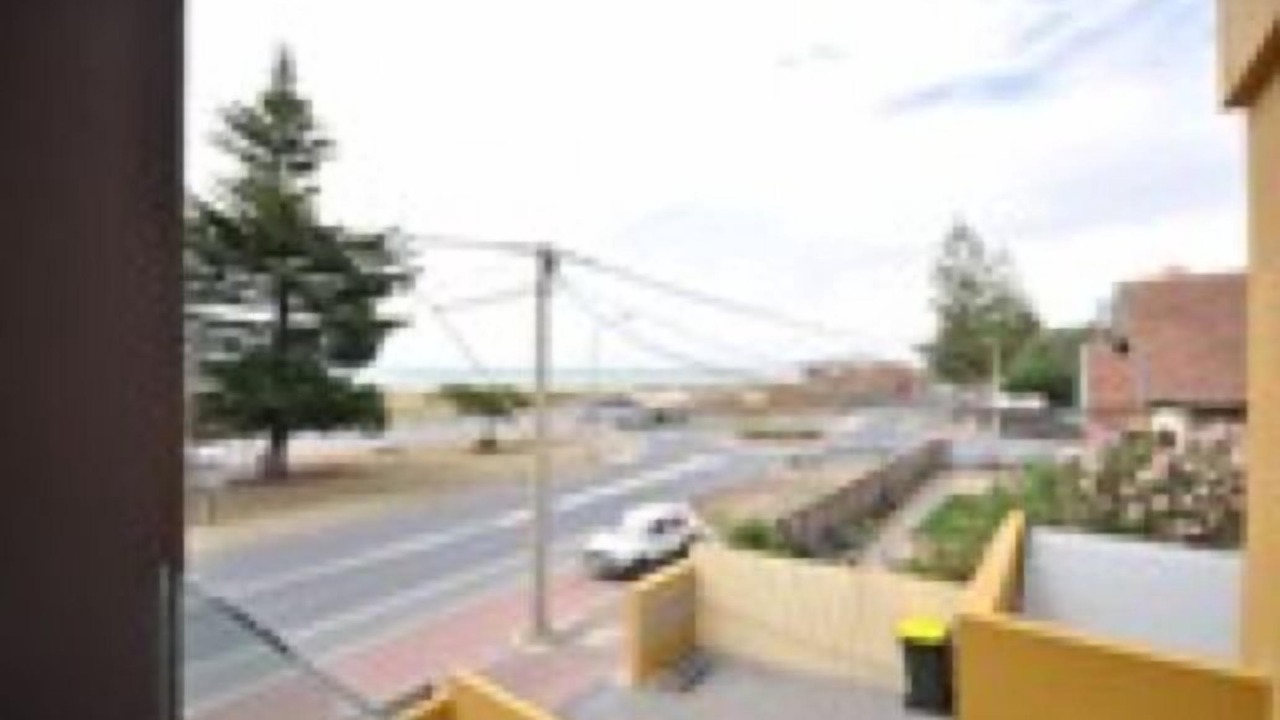 Photo of Others in Largs Bay