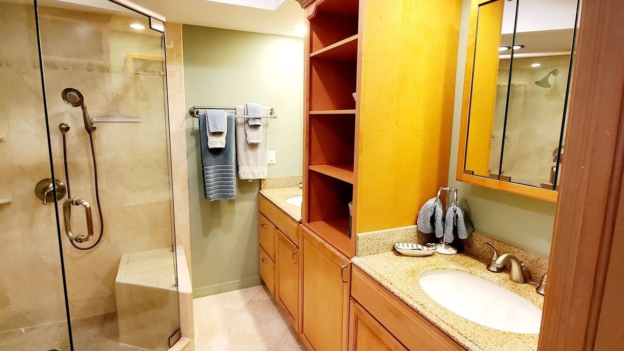 Photo of Bathroom in Key Colony Beach