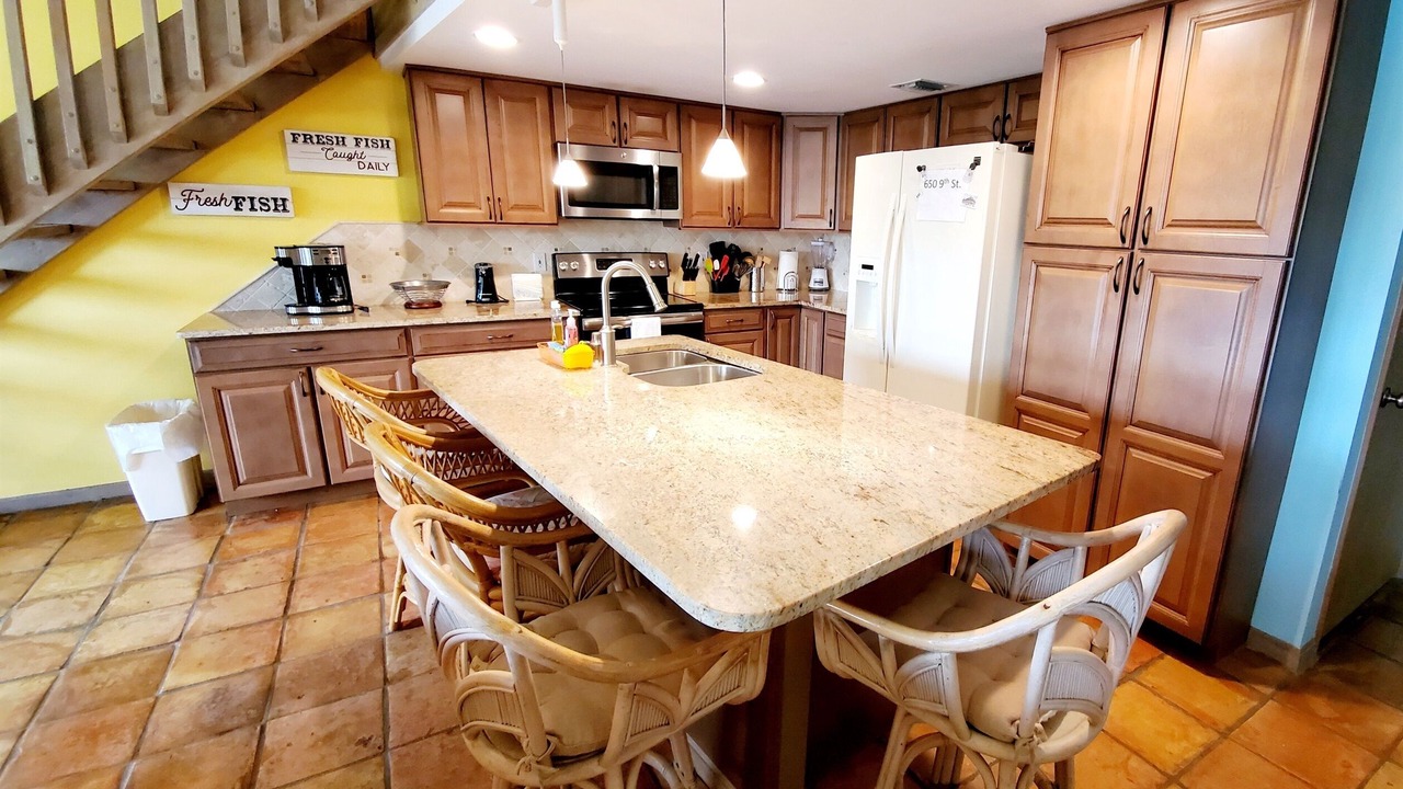 Photo of Kitchen in Key Colony Beach