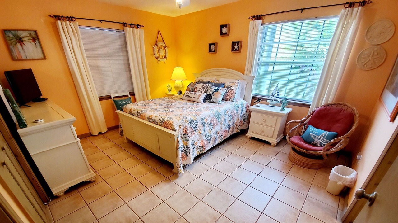 Photo of Bedroom in Key Colony Beach