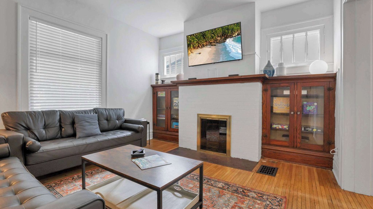 Photo of Livingroom in Old North Columbus