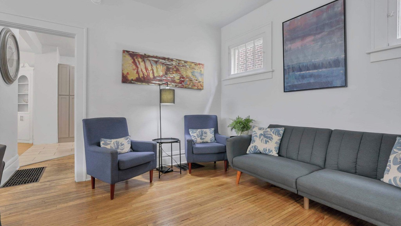 Photo of Livingroom in Old North Columbus