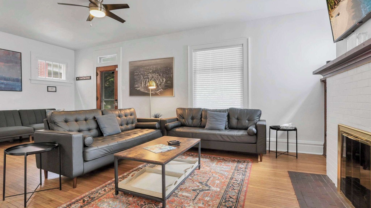 Photo of Livingroom in Old North Columbus