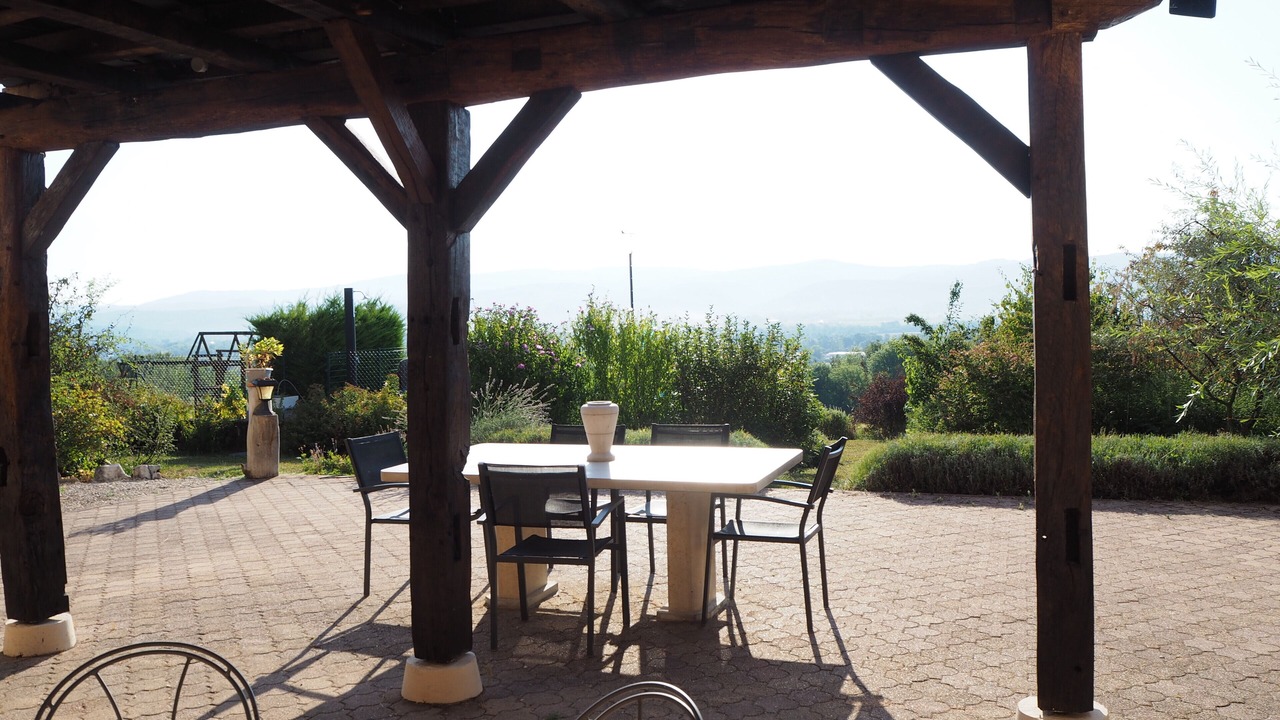 Photo of Outdoor in Varambon