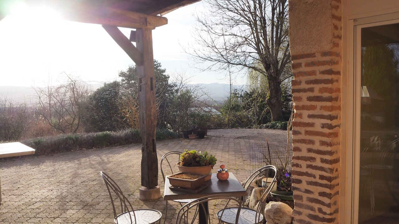 Photo of Outdoor in Varambon