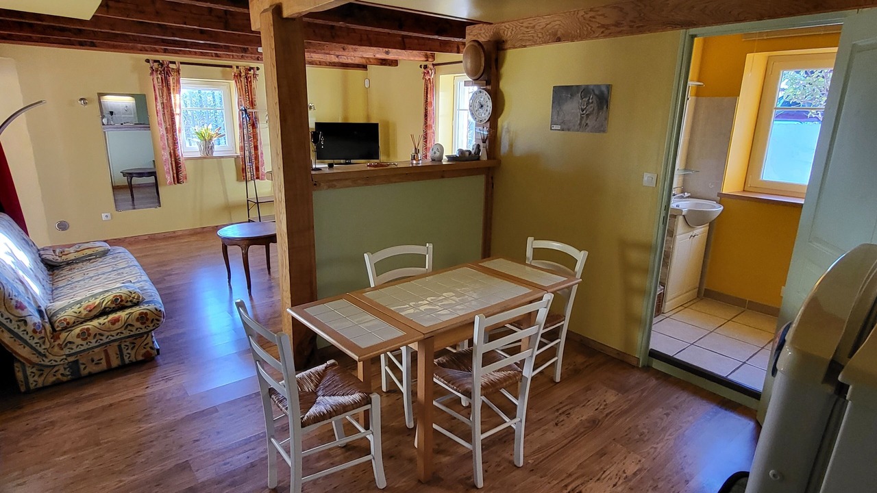 Photo of Others in Varambon