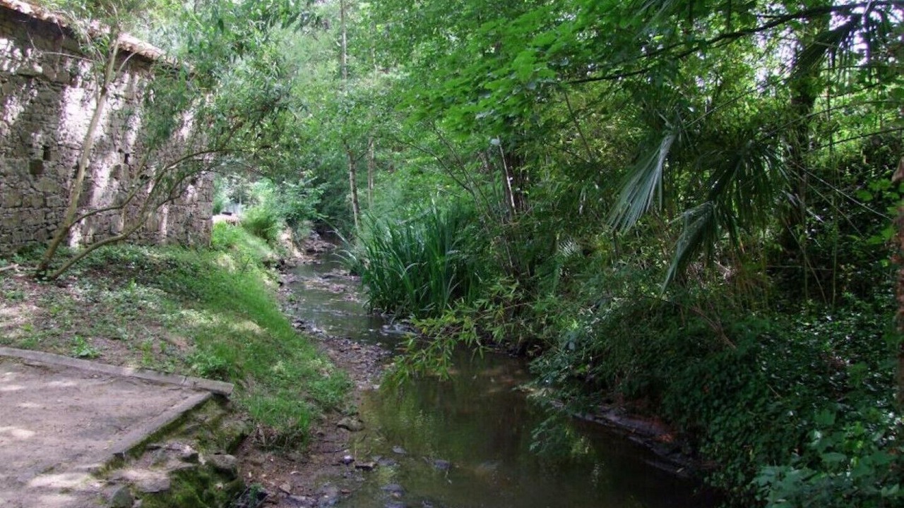 Photo of Outdoor in Saint-Laurent-de-la-Salle