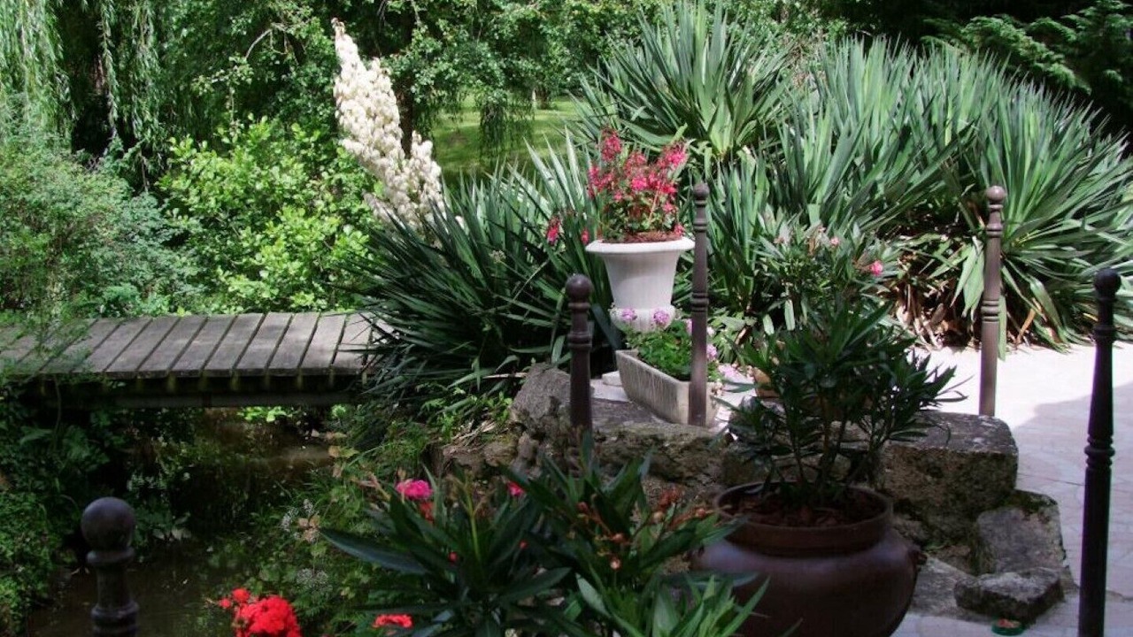 Photo of Outdoor in Saint-Laurent-de-la-Salle