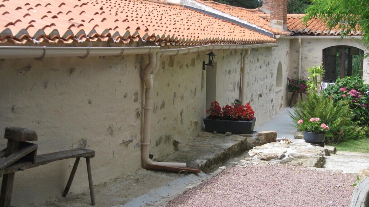 Photo of Outdoor in Saint-Laurent-de-la-Salle