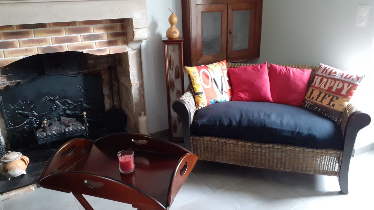 Photo of Livingroom in Saint-Laurent-de-la-Salle