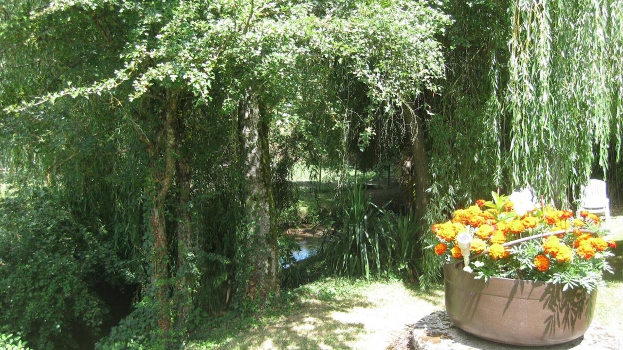 Photo of Outdoor in Saint-Laurent-de-la-Salle