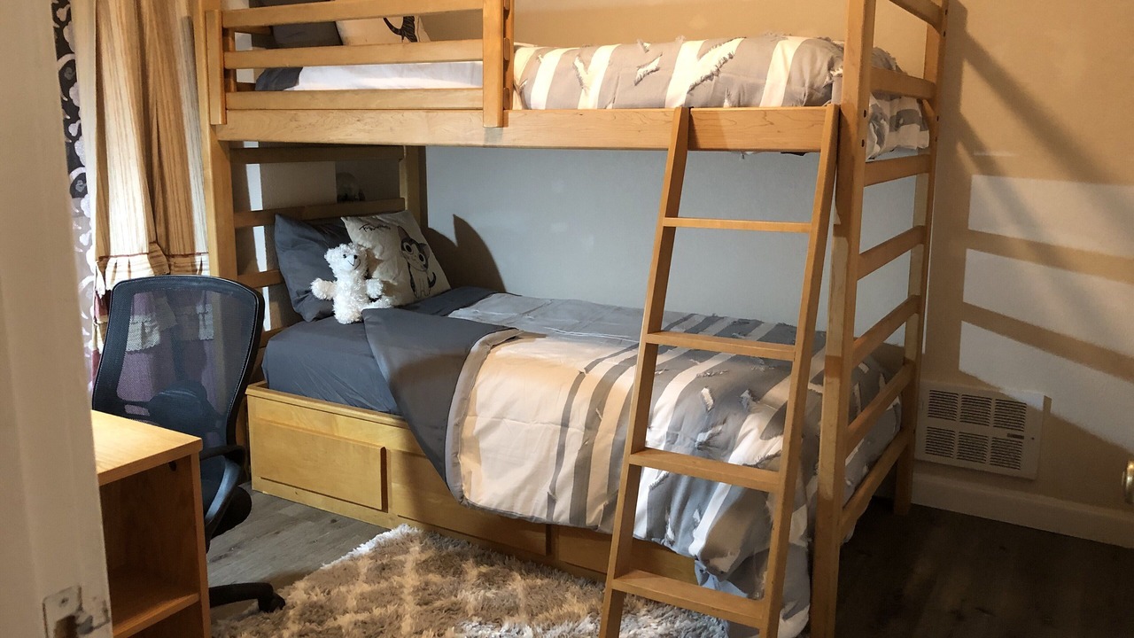 Photo of Bedroom in Westlake