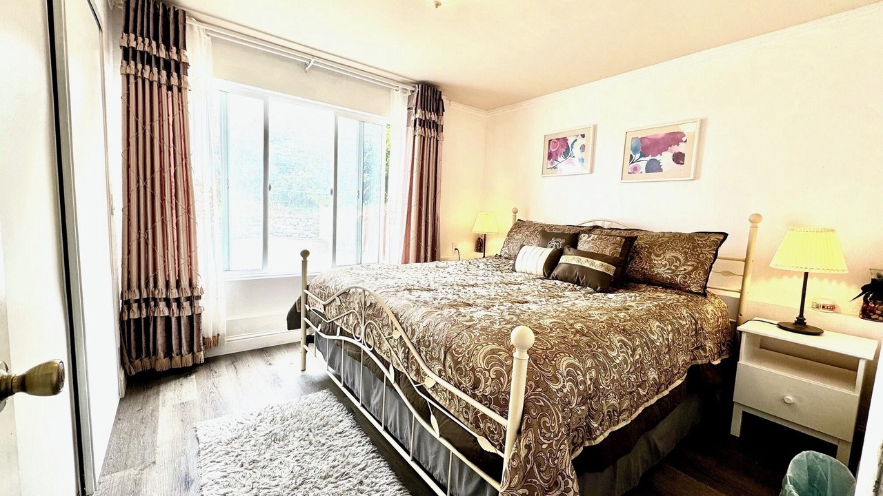 Photo of Bedroom in Westlake