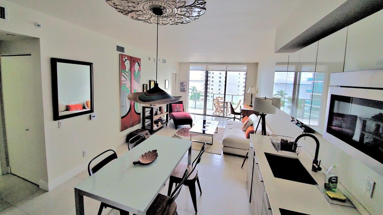 Photo of Livingroom in Brickell