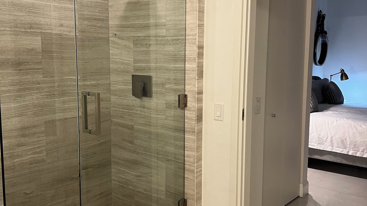 Photo of Bathroom in Brickell