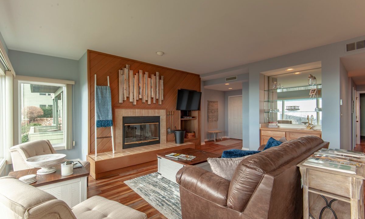Photo of Livingroom in Chestnut Springs