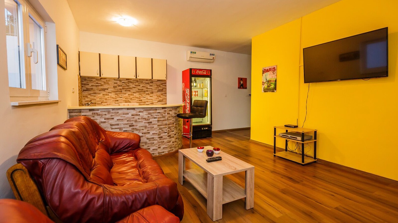 Photo of Livingroom in Businci